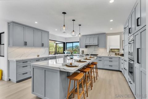 3453  Via Loma Vista Escondido CA 92029