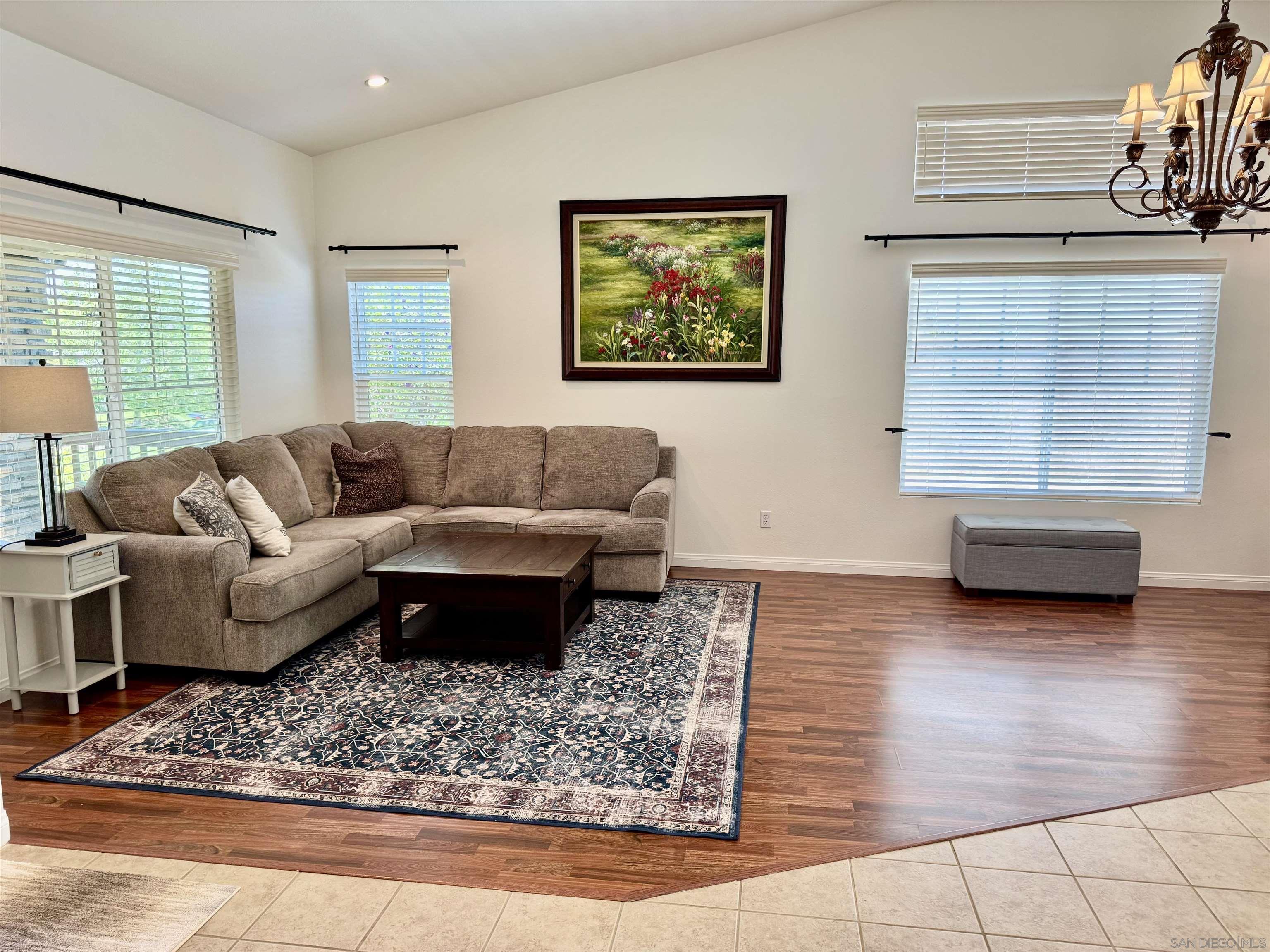 3228 Hidden Estate Ln
