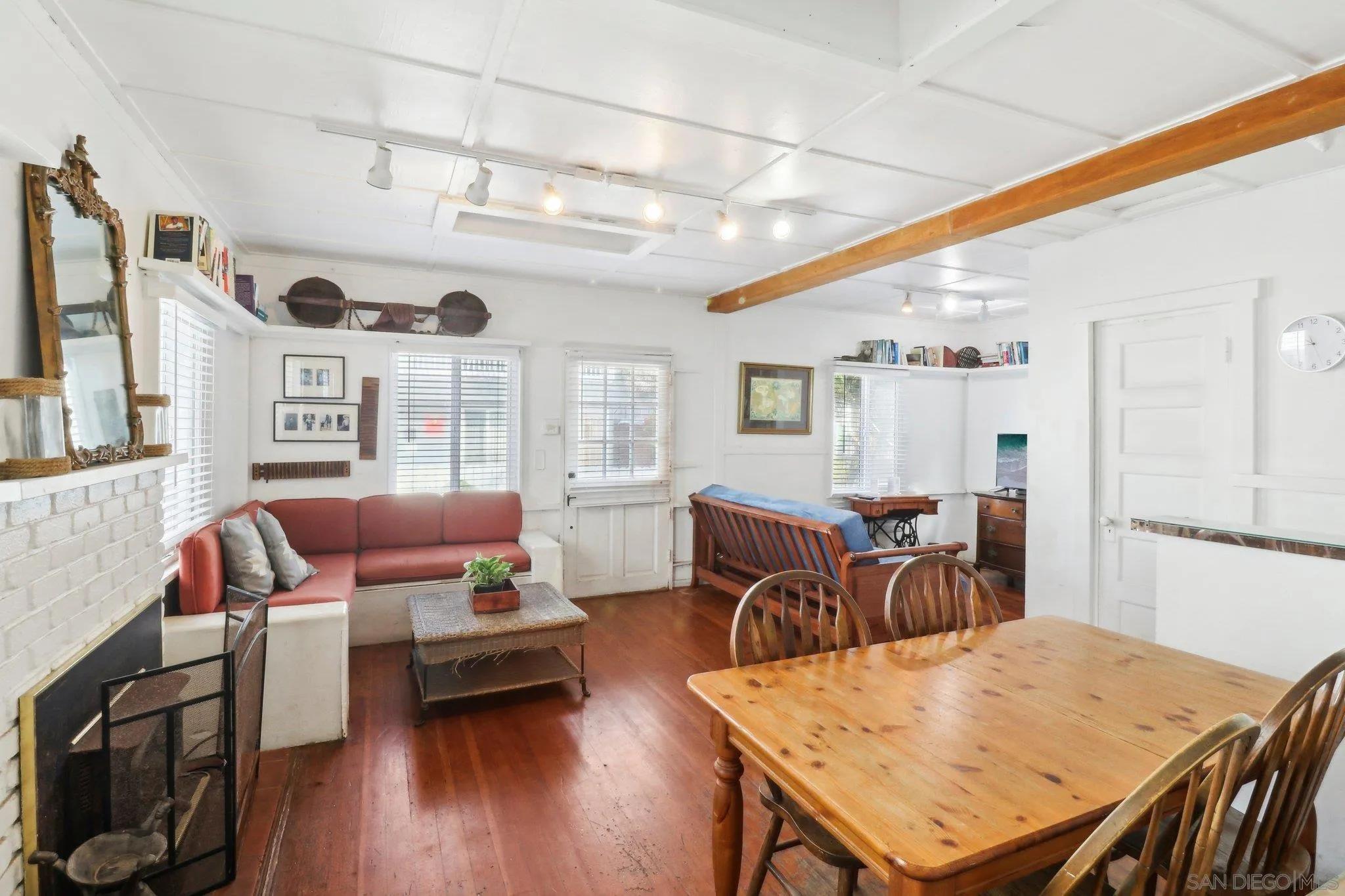 San Diego, California 92109, United States, 2 Bedrooms Bedrooms, ,1 BathroomBathrooms,Residential,Active,4048