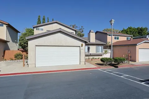 8516 Lake Bluffs Circle, Spring Valley, CA 91977 - #: PTP2407262