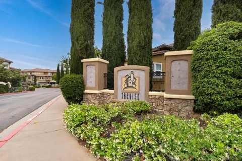 125 Via Sovana, Santee, CA 92071 - #: 250031349