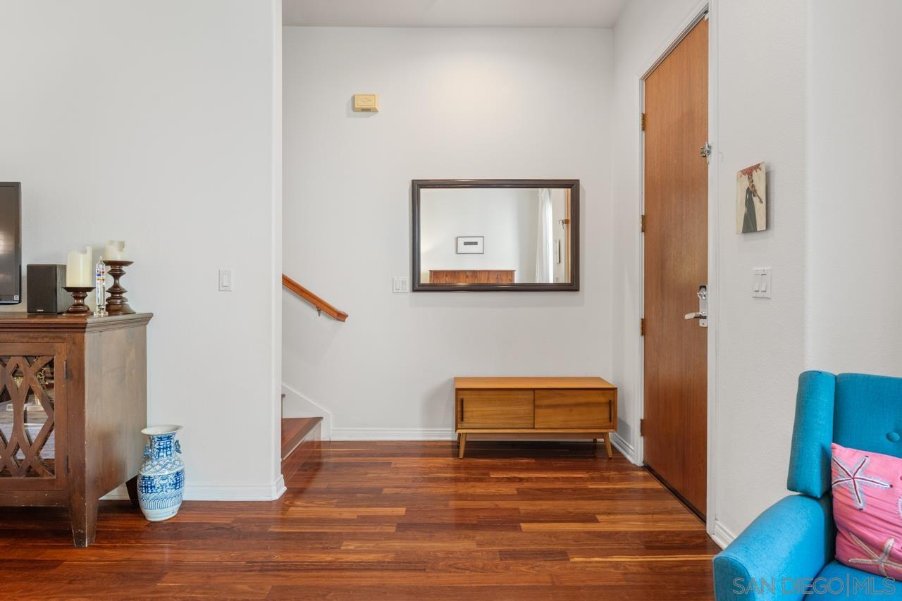 4057 1st Ave 102