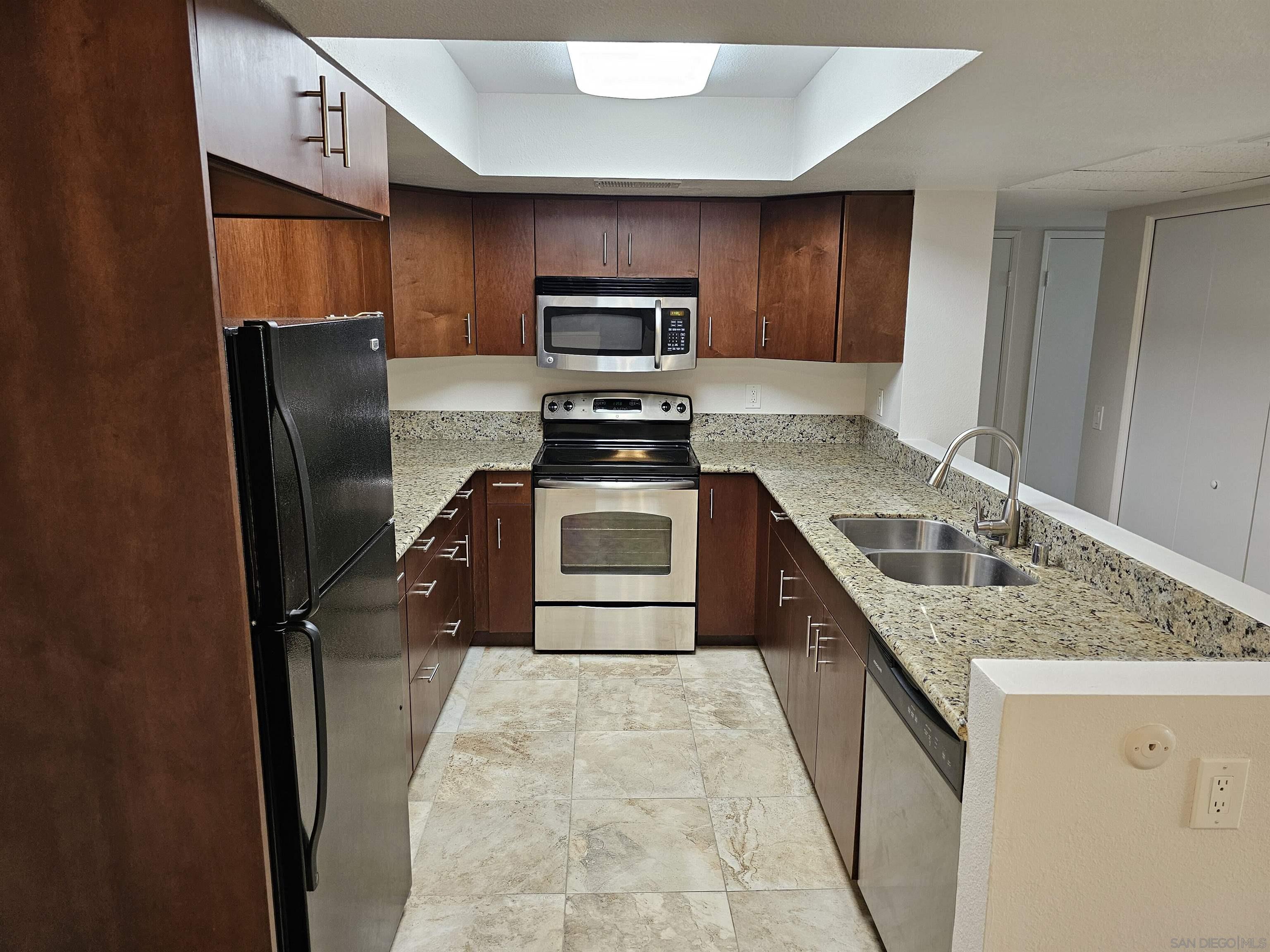 5885 El Cajon Blvd 214