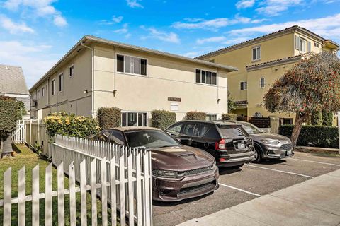 4343  Idaho St. (-1/2) San Diego CA 92104