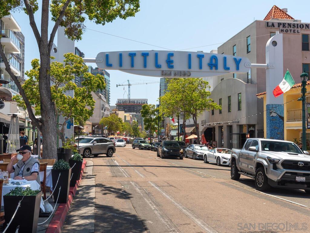 1435 India St 215