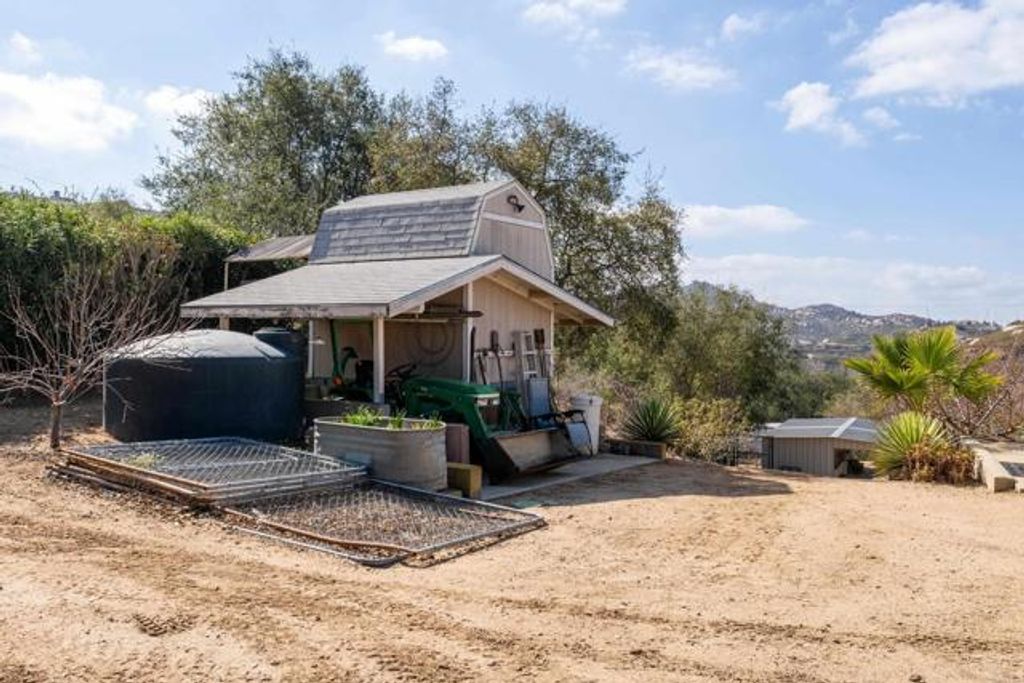 listing image 52