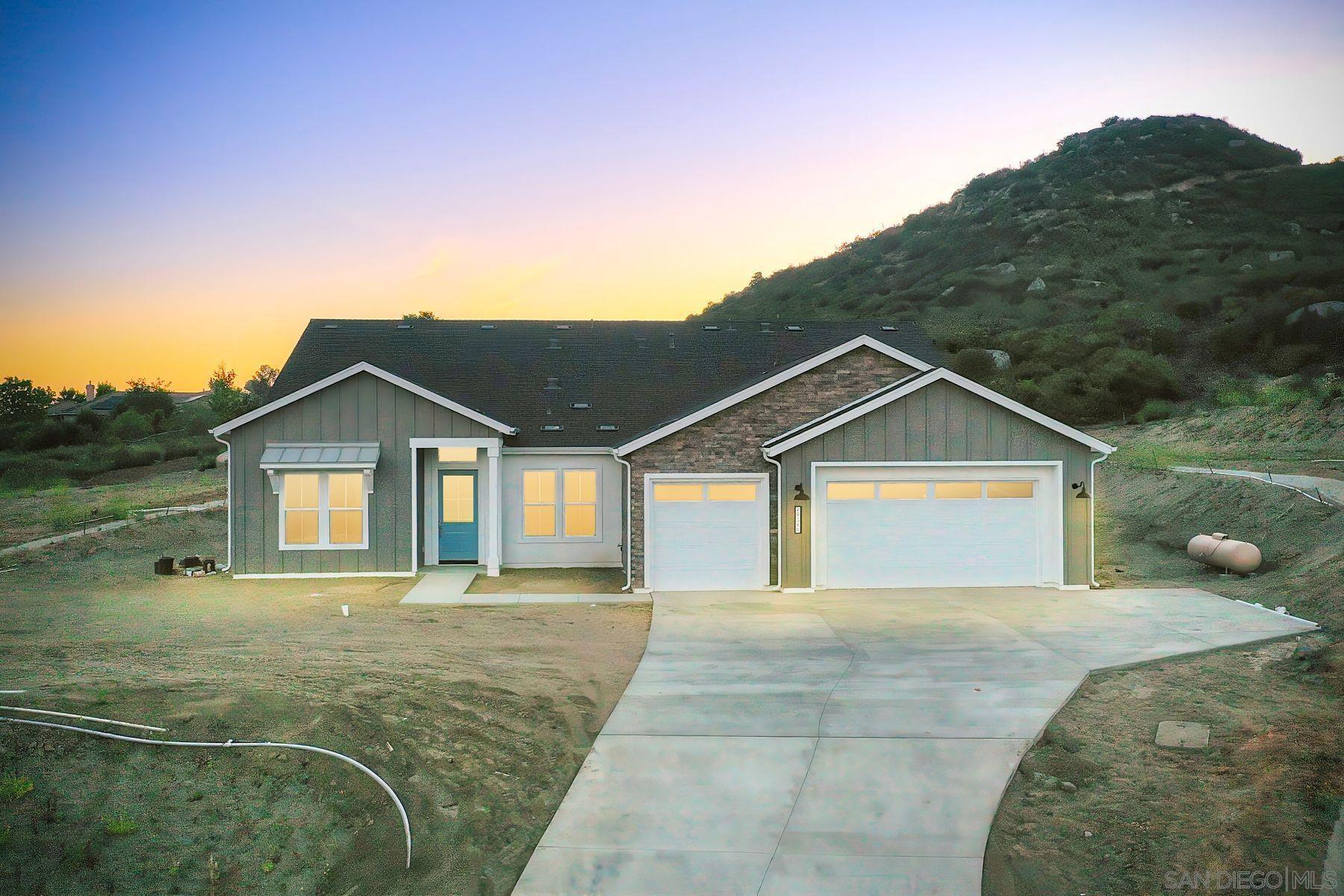 29568 Viking View Ln