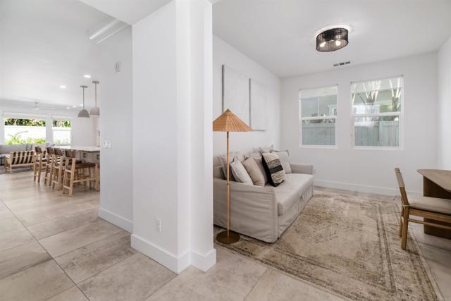 1204 Lanai Court