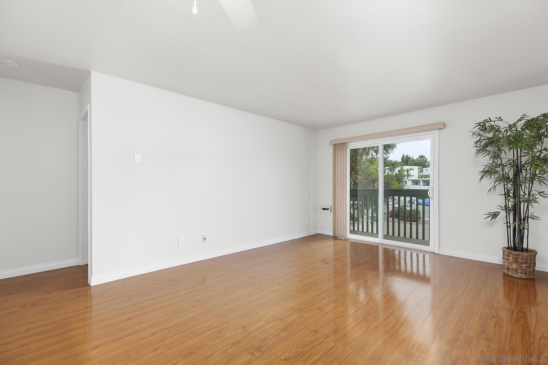 4060 Huerfano Ave 205