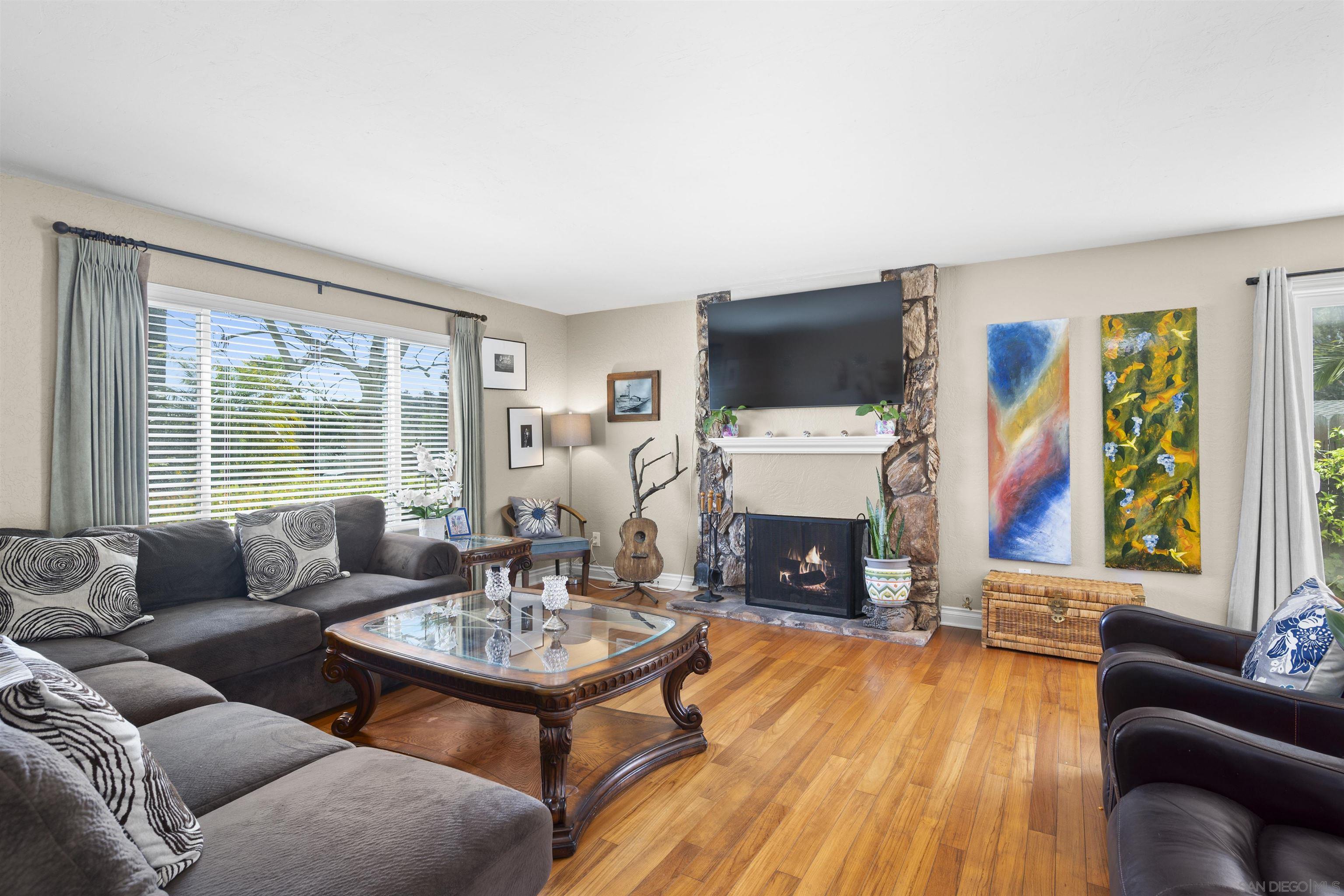 1510-2 Orangeview Dr 1-2