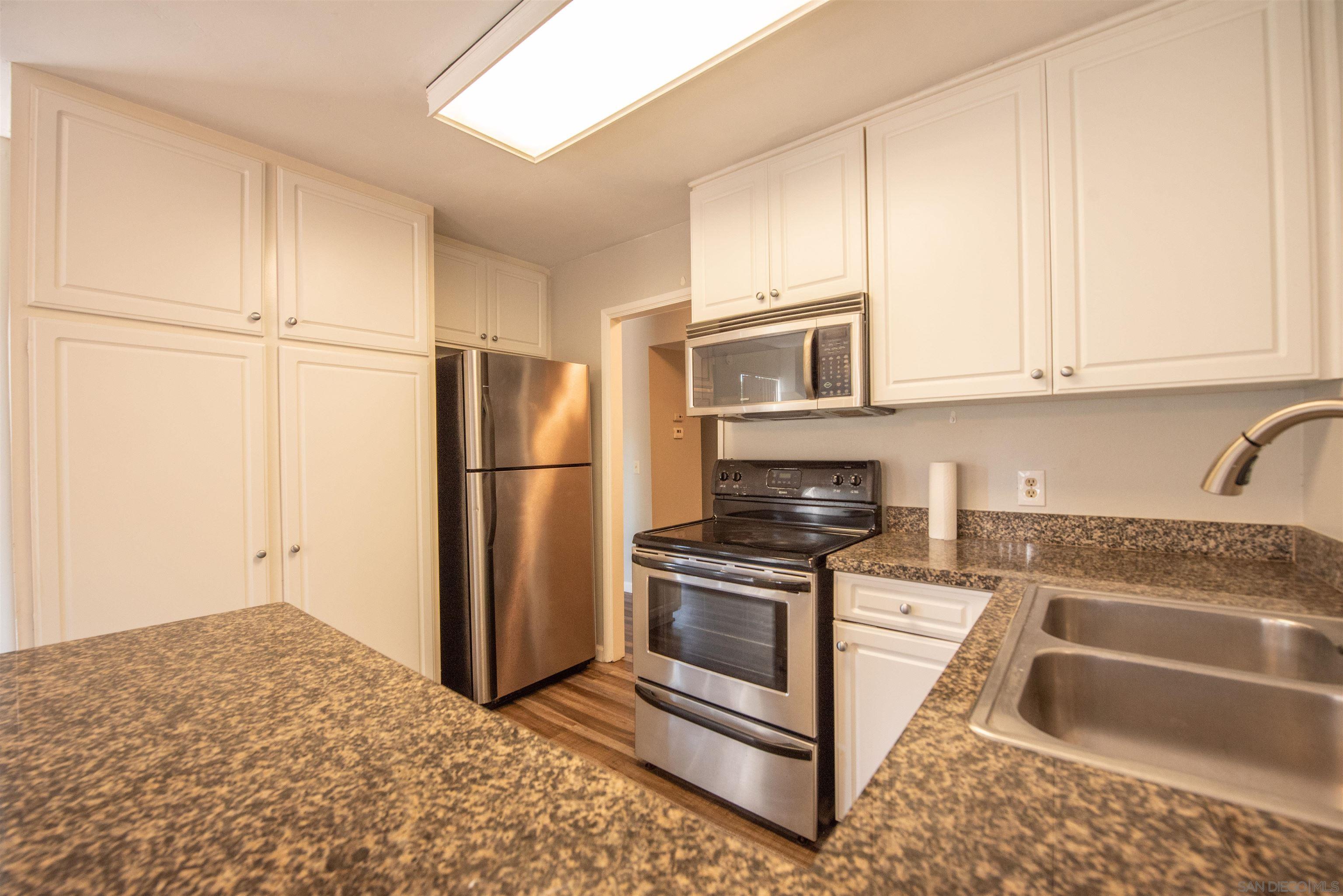 17141 W BERNARDO DR