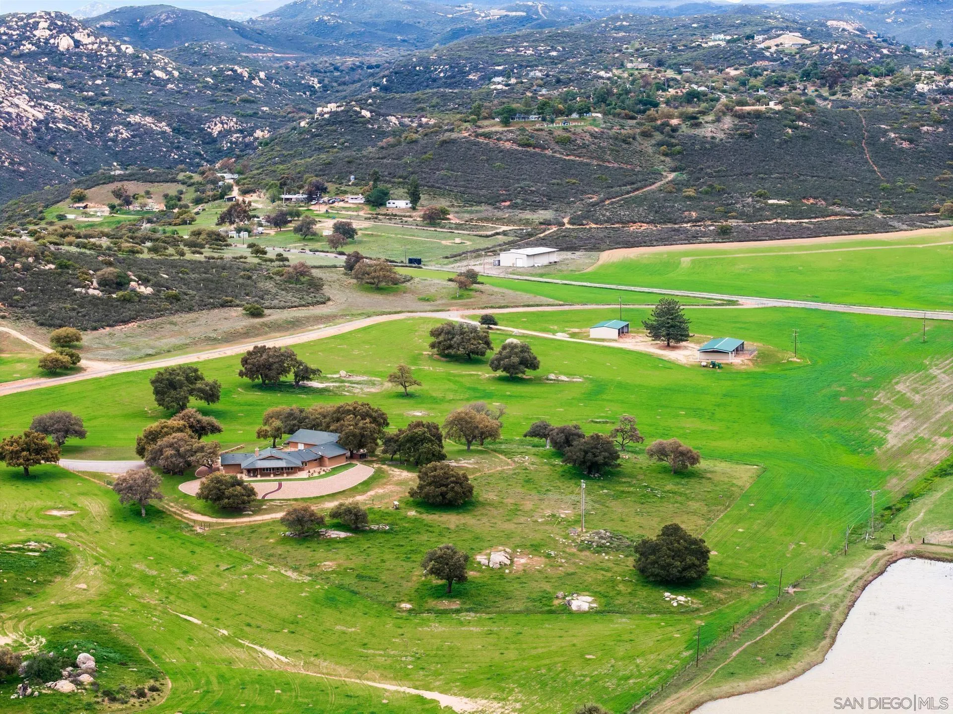 Alpine, California 91901, United States, ,Residential,Active,5377