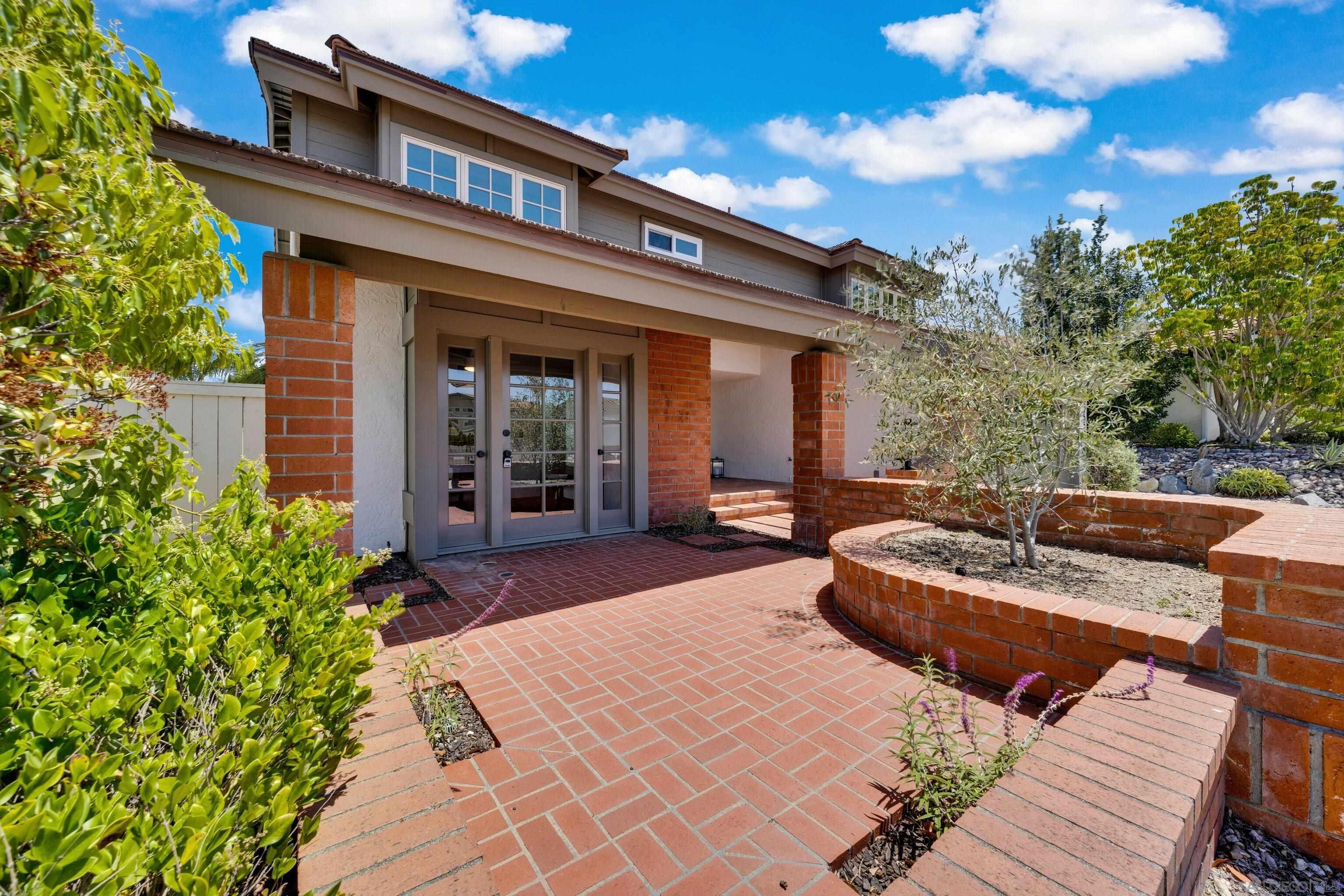 12564  Chetenham Ln