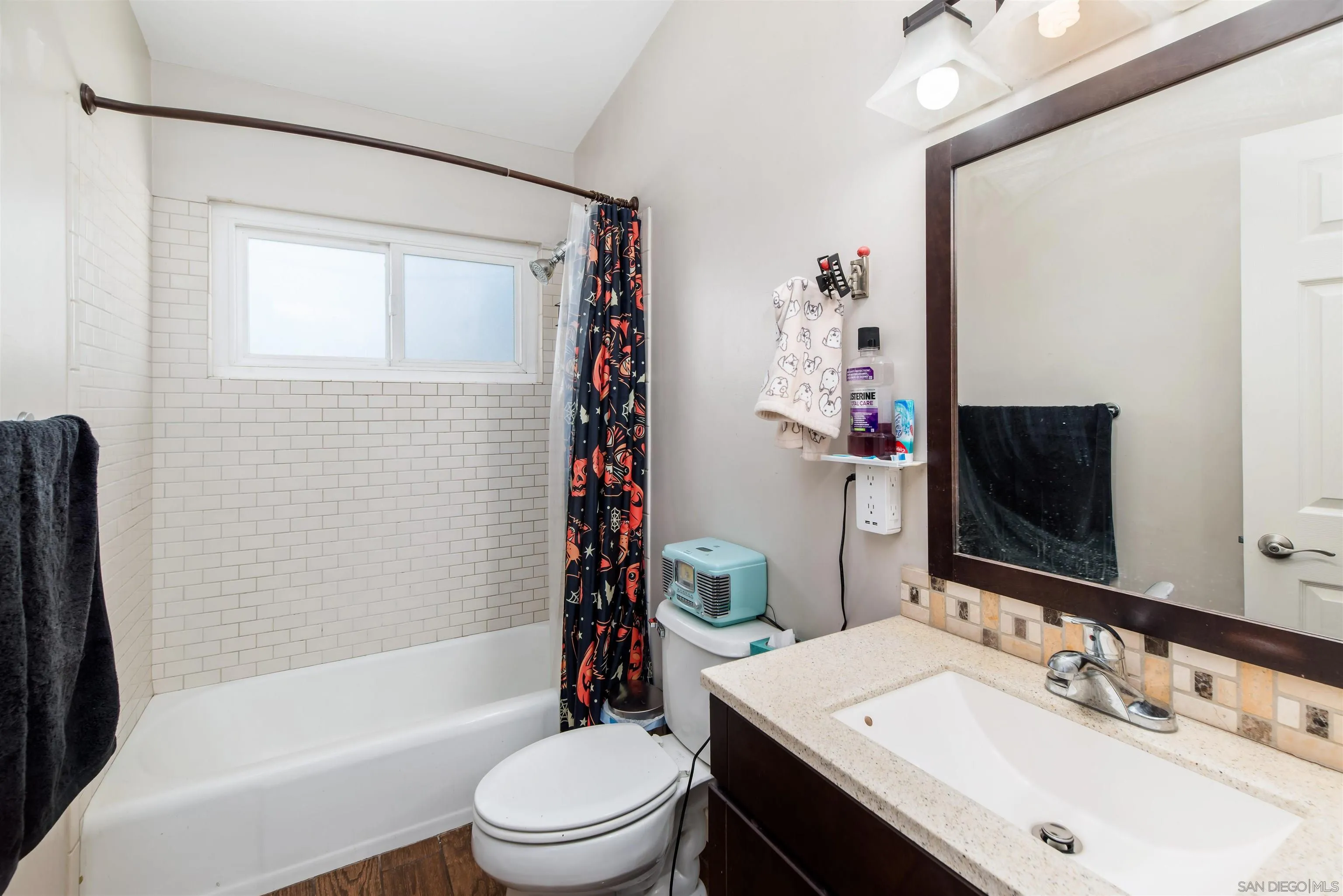 El Cajon, California 92021, United States, 4 Bedrooms Bedrooms, ,2 BathroomsBathrooms,Residential,Active,2614