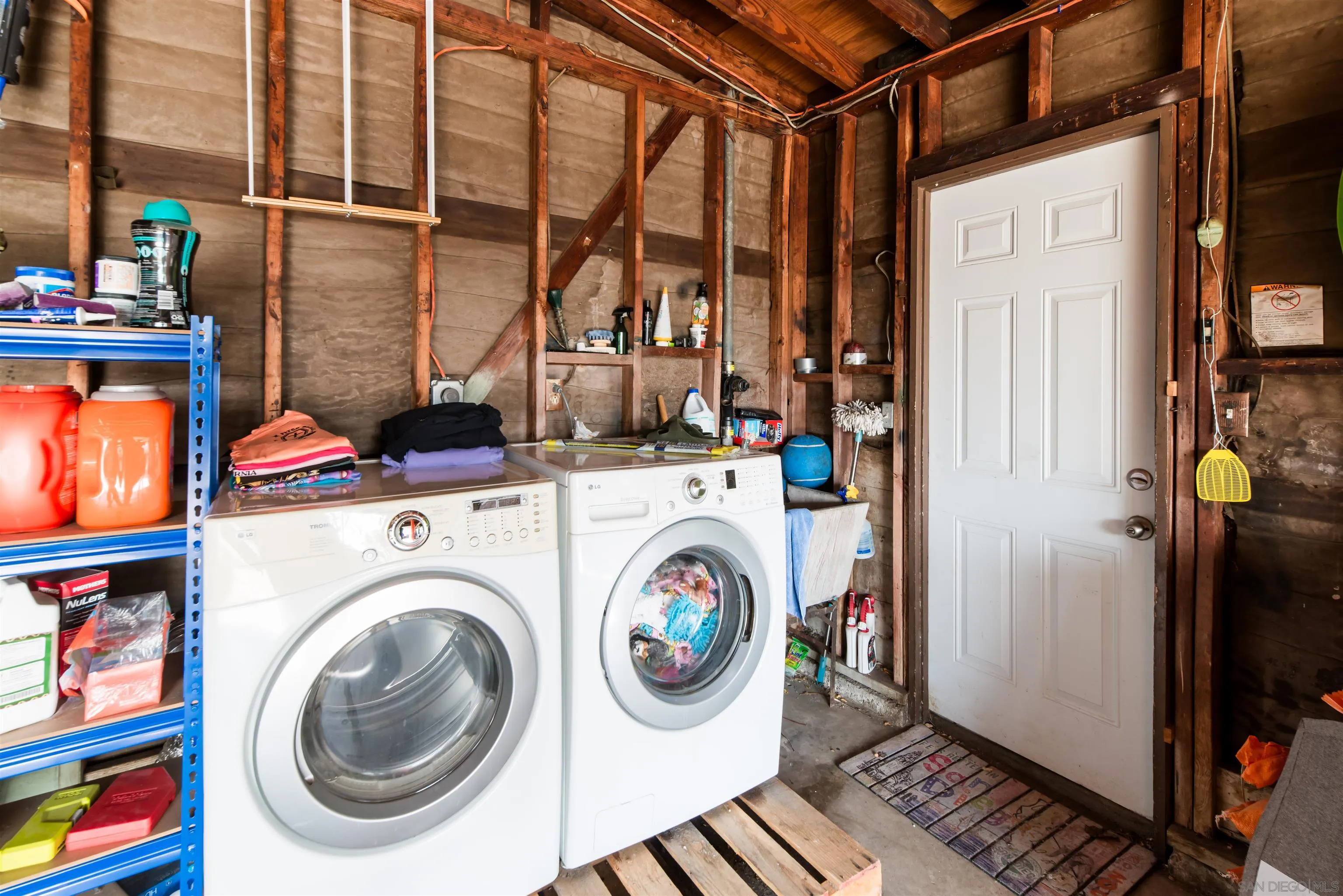 El Cajon, California 92021, United States, 4 Bedrooms Bedrooms, ,2 BathroomsBathrooms,Residential,Active,2614