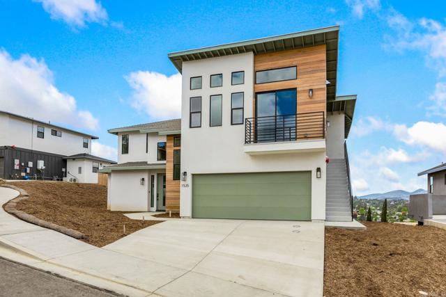 1535 Mount Glen