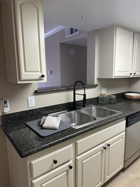 12023 Alta Carmel Court