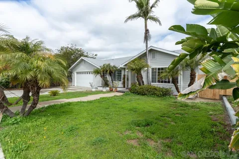7812 Longdale Dr, Lemon Grove, CA 91945 - #: 250023217