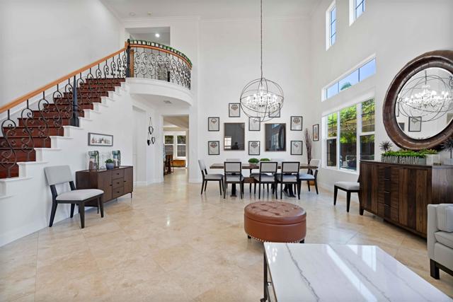 2814 Rambling Vista Road