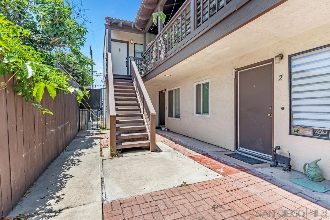 3814 Cherokee Ave Apt 8