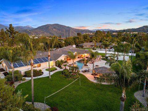 650  Colinas Mira El Cajon CA 92019