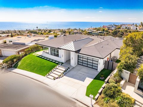 1542  Copa de Oro La Jolla CA 92037