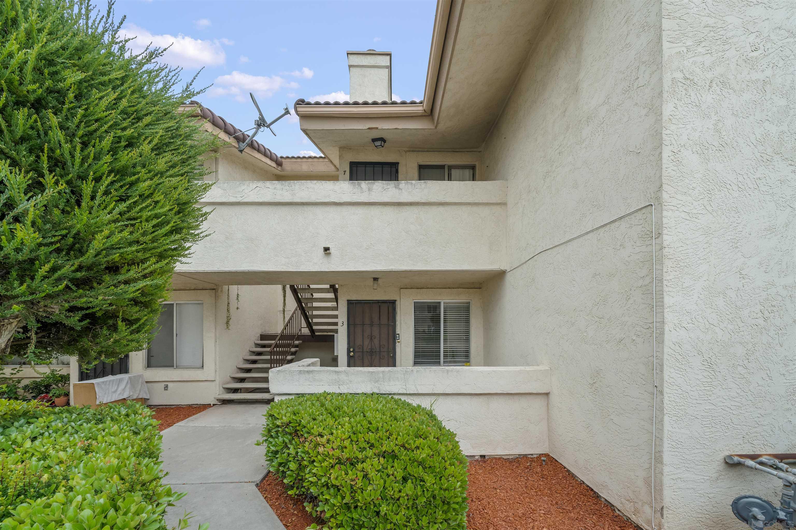 368 Vance St 3-C