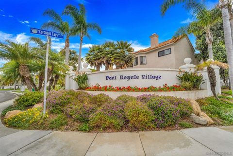 Single Family Residence in Coronado CA 20 Port Royale Rd.jpg