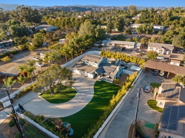 1404 E Mission Road