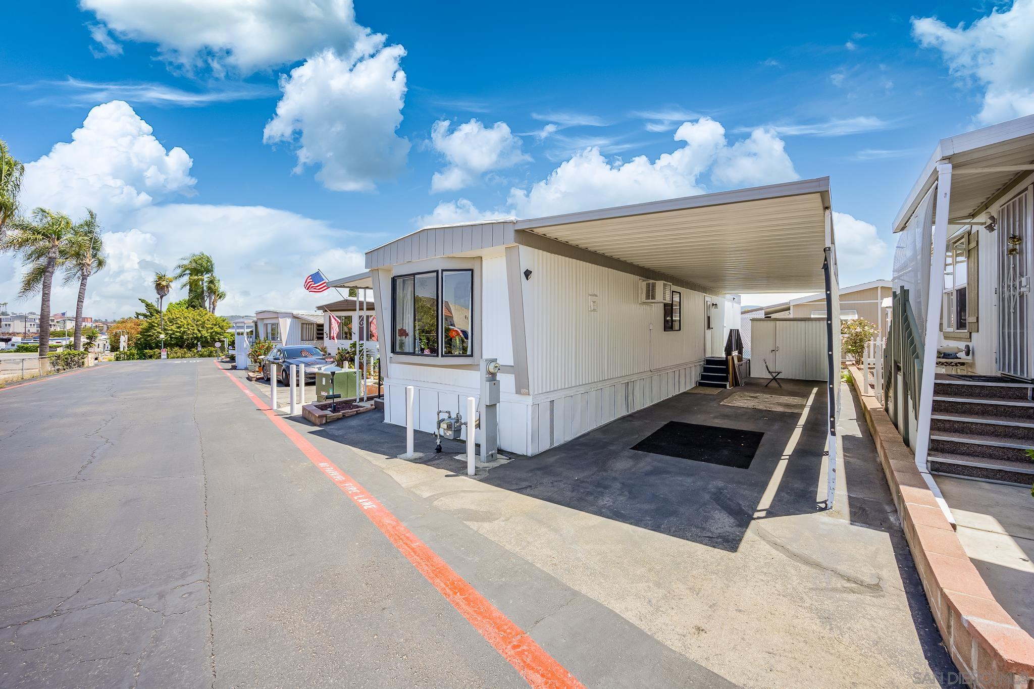 1515 E Capalina Rd SPC 4