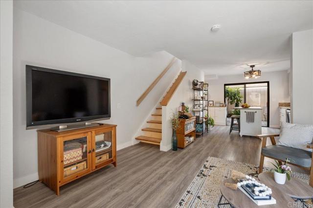 2726 Ariane Drive