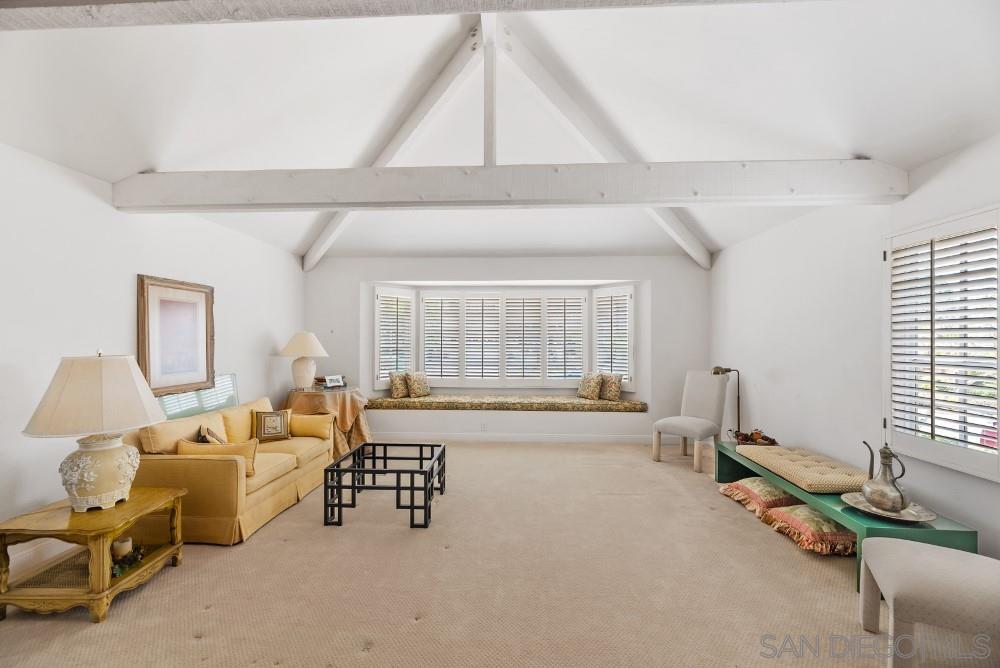 12562 Shropshire Ln.