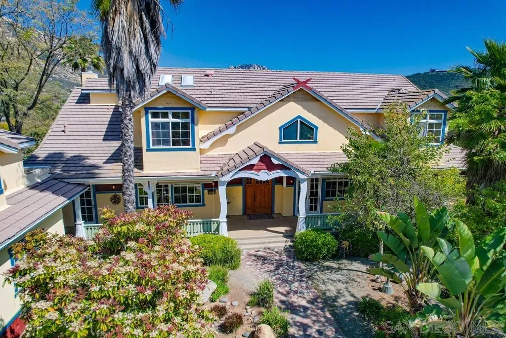 Jamul, California 91935, United States, 5 Bedrooms Bedrooms, ,6 BathroomsBathrooms,Residential,Active,105886