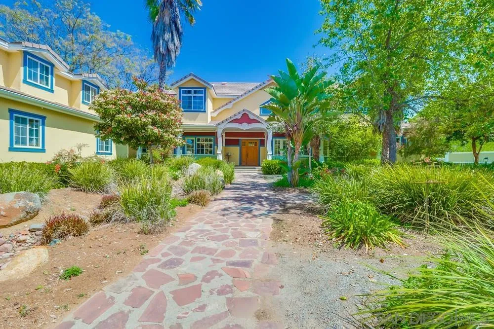 Jamul, California 91935, United States, 5 Bedrooms Bedrooms, ,6 BathroomsBathrooms,Residential,Active,105886