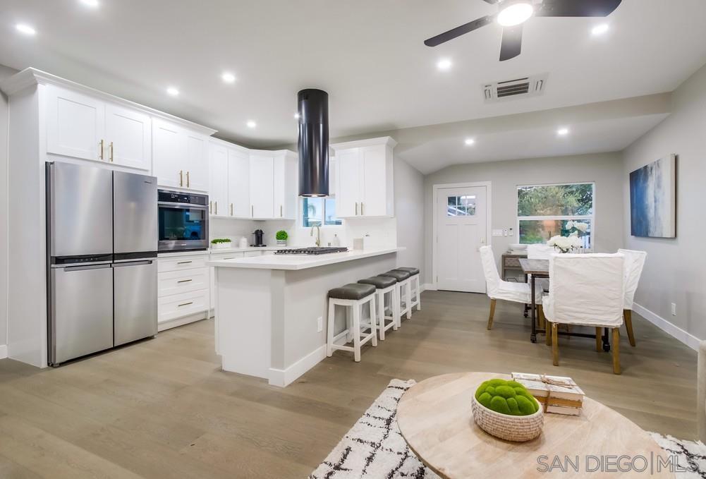3122 Newell St