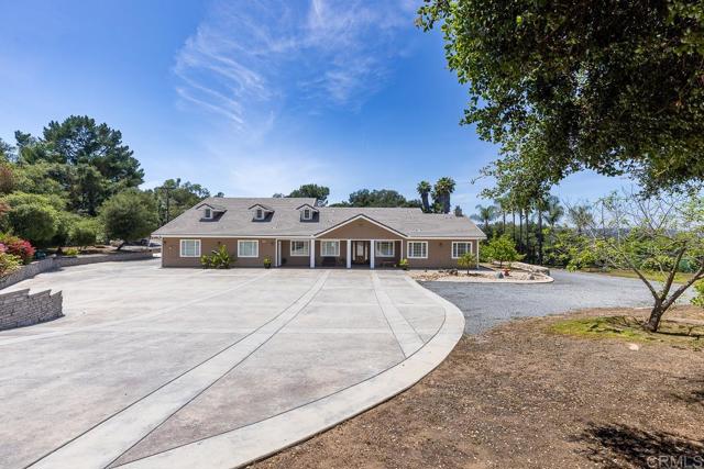 10166 Rancho Roble Rd.