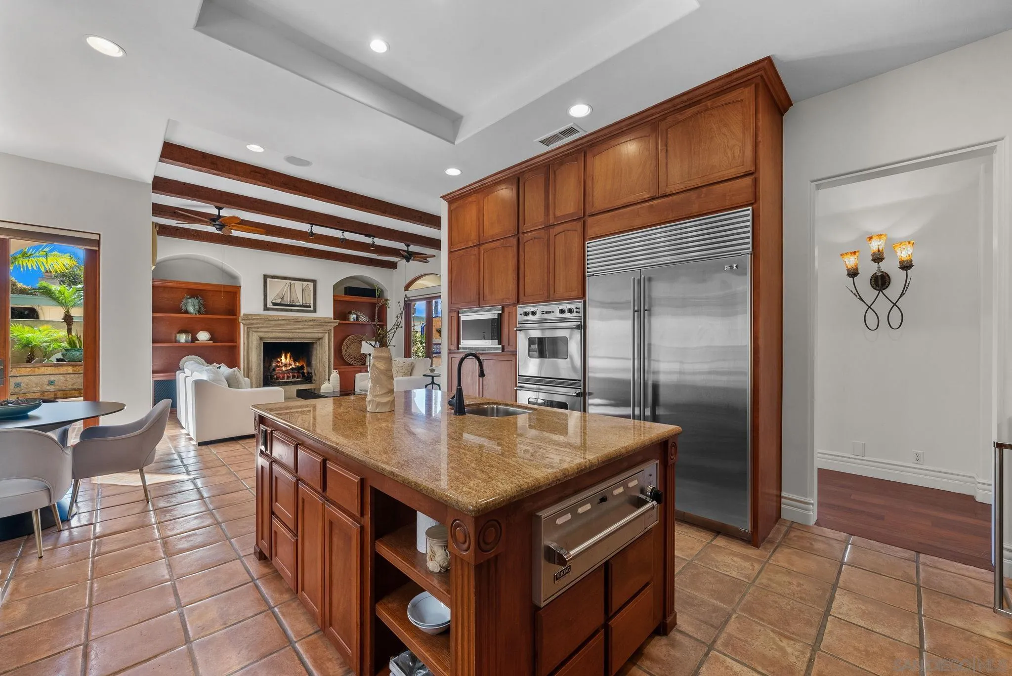 La Jolla, California 92037, United States, 4 Bedrooms Bedrooms, ,5 BathroomsBathrooms,Residential,Active,143030