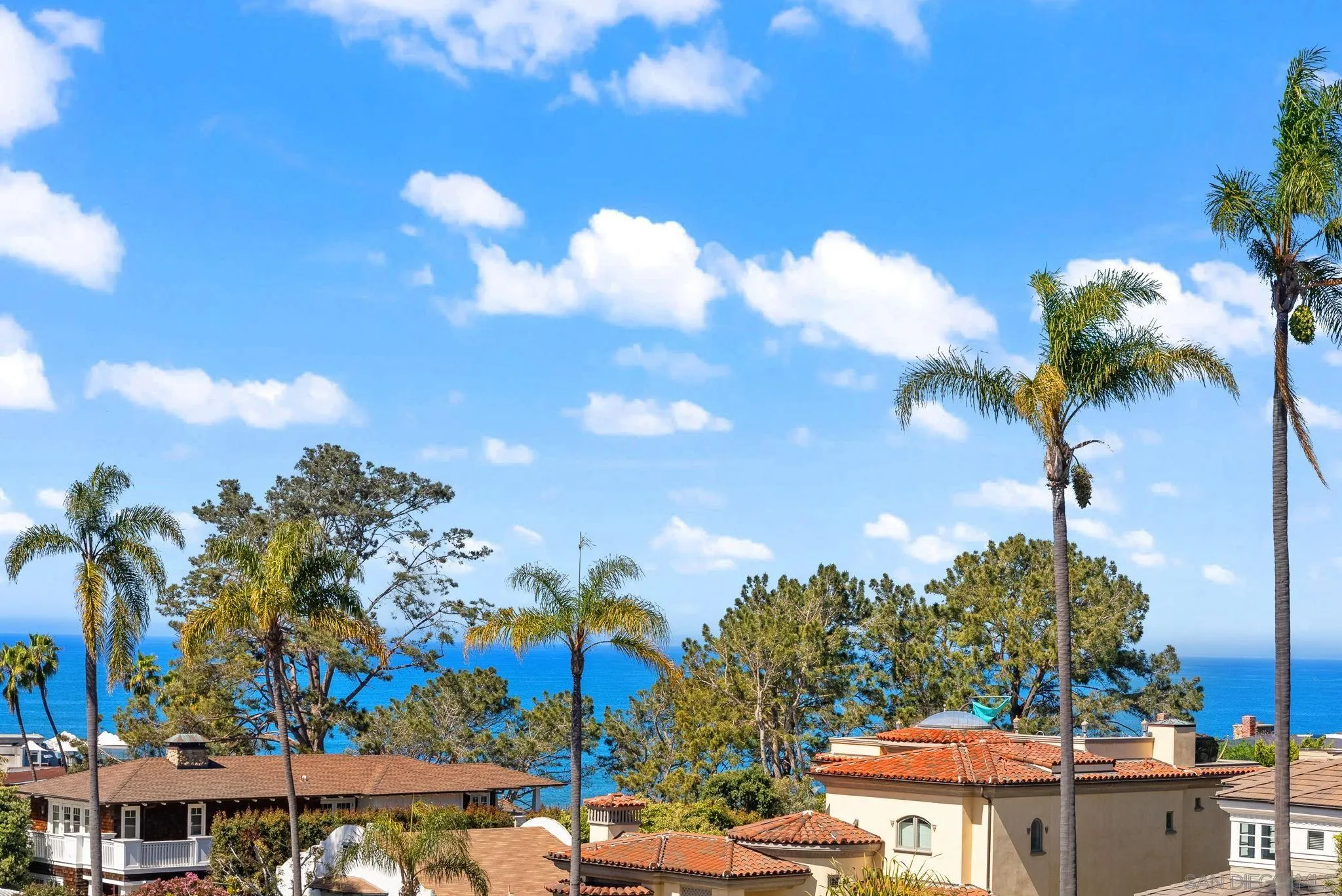 La Jolla, California 92037, United States, 4 Bedrooms Bedrooms, ,5 BathroomsBathrooms,Residential,Active,143030