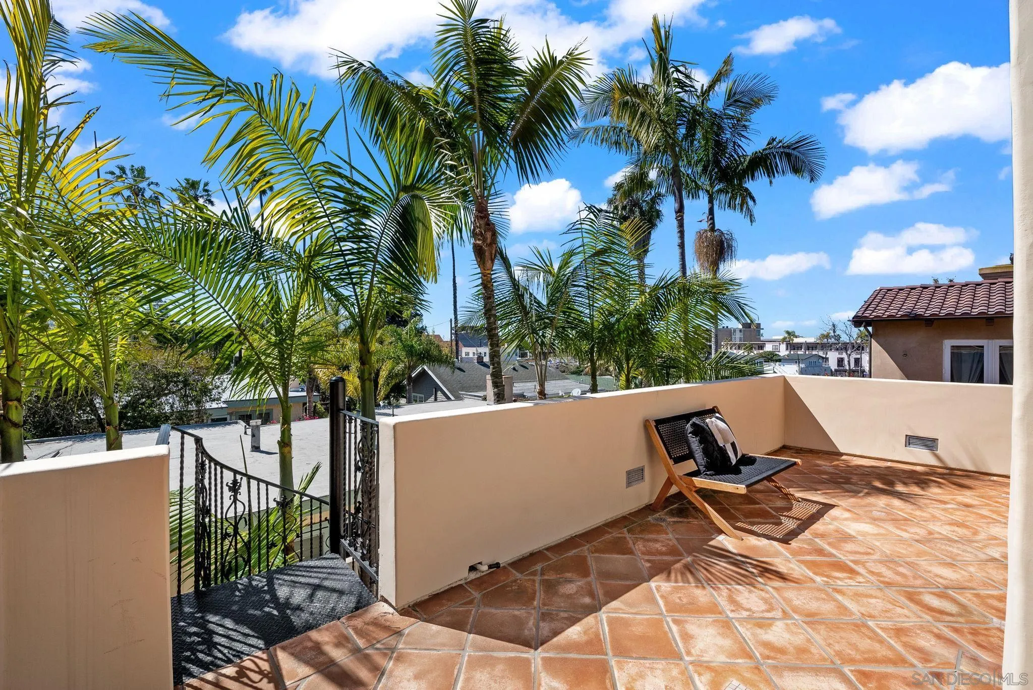 La Jolla, California 92037, United States, 4 Bedrooms Bedrooms, ,5 BathroomsBathrooms,Residential,Active,143030