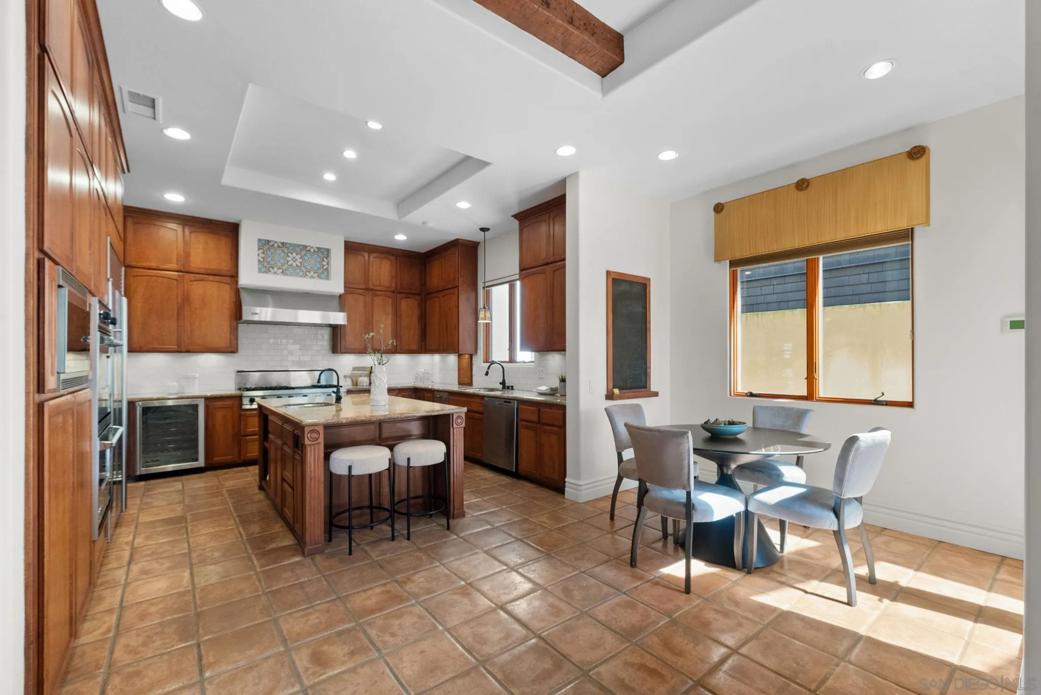 La Jolla, California 92037, United States, 4 Bedrooms Bedrooms, ,5 BathroomsBathrooms,Residential,Active,143030