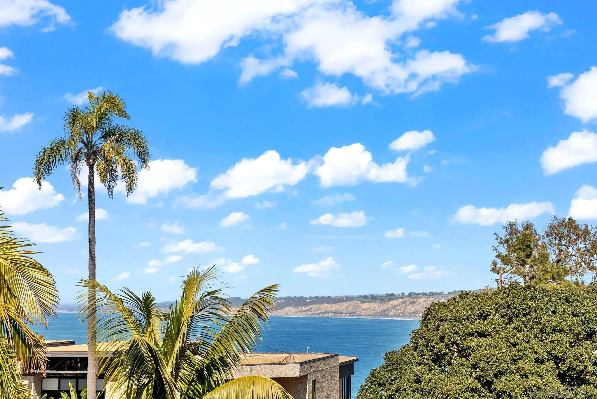 La Jolla, California 92037, United States, 4 Bedrooms Bedrooms, ,5 BathroomsBathrooms,Residential,Active,143030