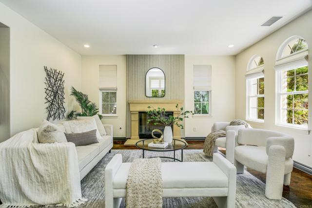 3518 Camino Cereza