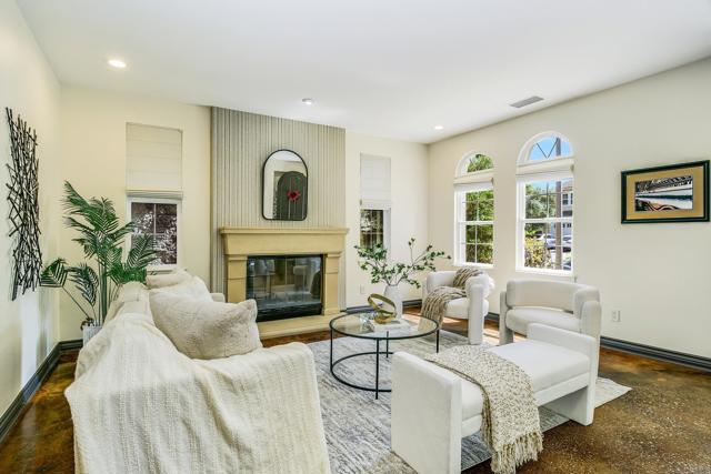 3518 Camino Cereza