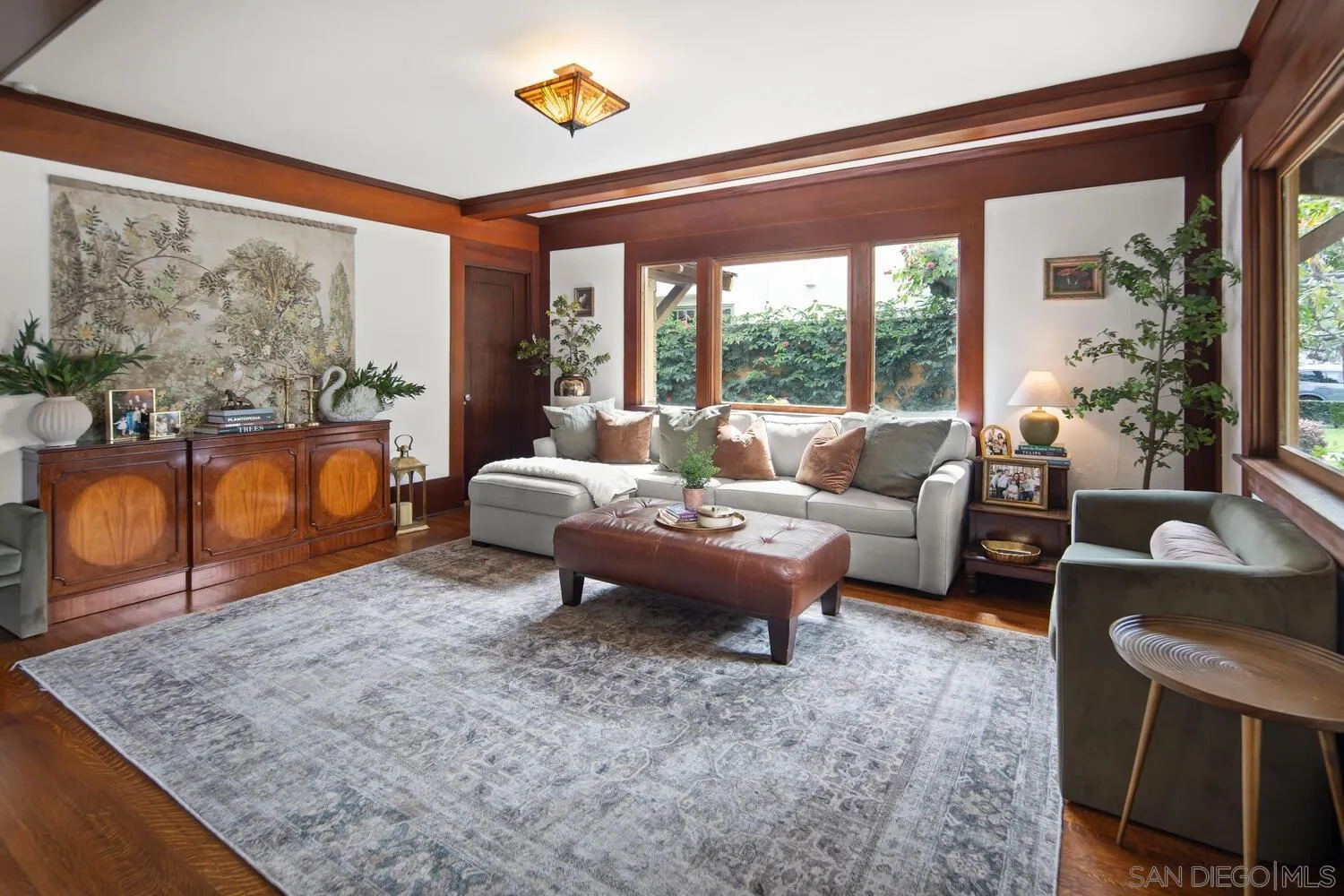 Coronado, California 92118, United States, 6 Bedrooms Bedrooms, ,4 BathroomsBathrooms,Residential,Pending,83919