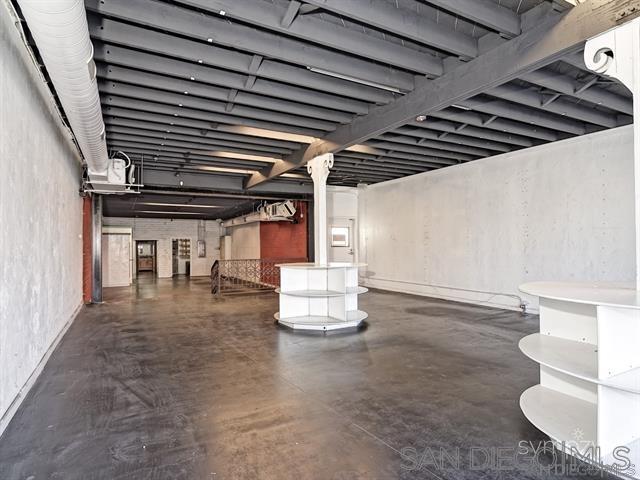 1029-31 GARNET AVE