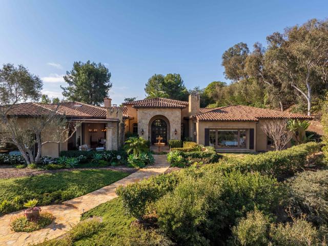 5423 Calzada del Bosque