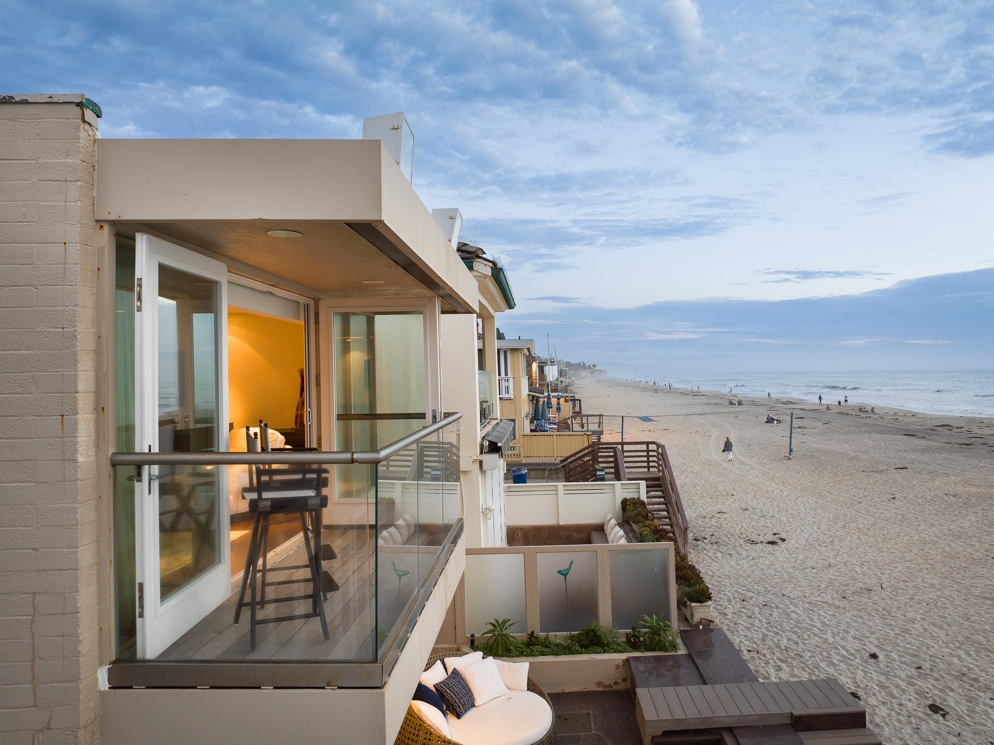 2606 Ocean Front