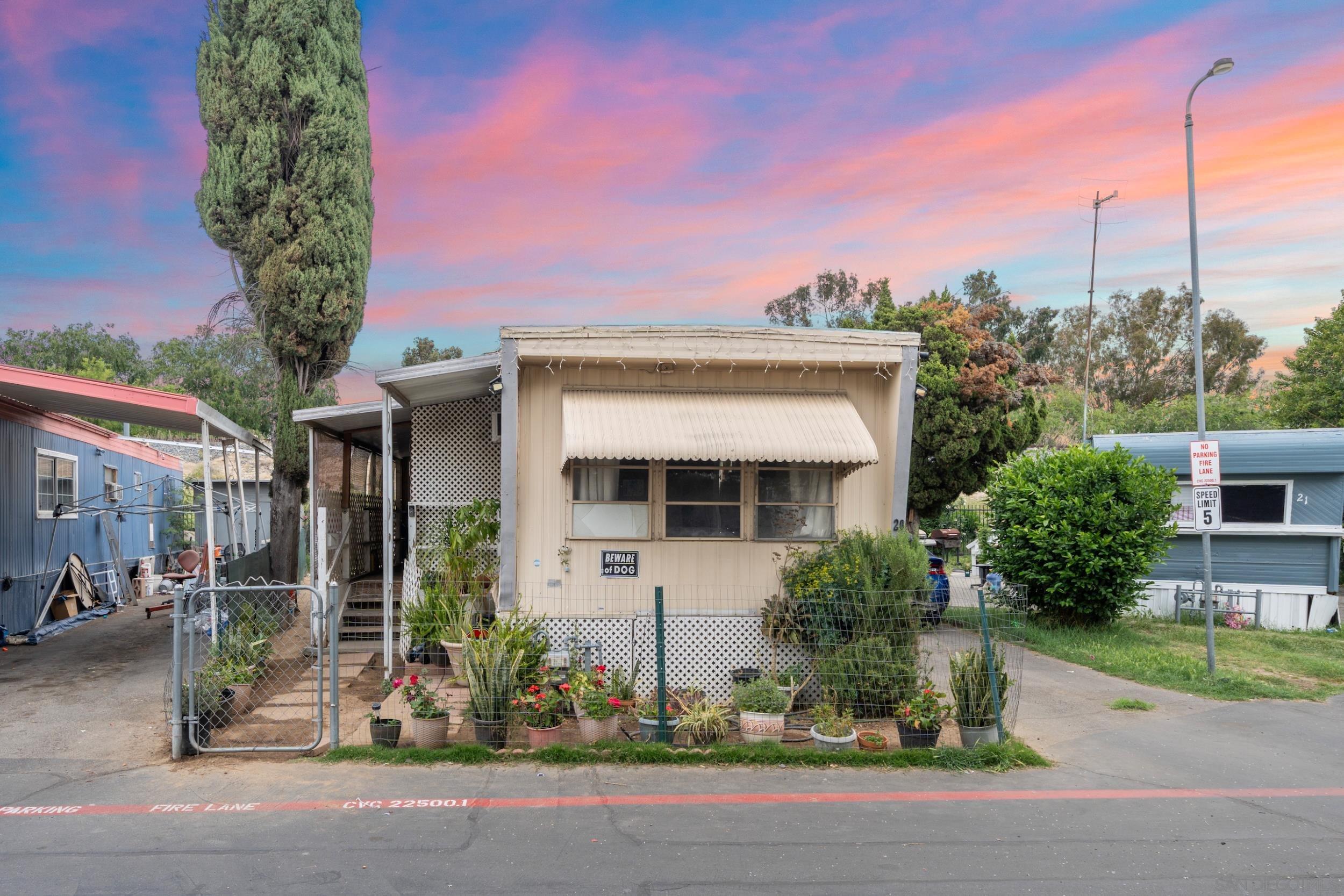Listing image 1
