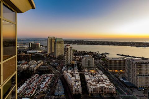 700 W E St  4301 San Diego CA 92101