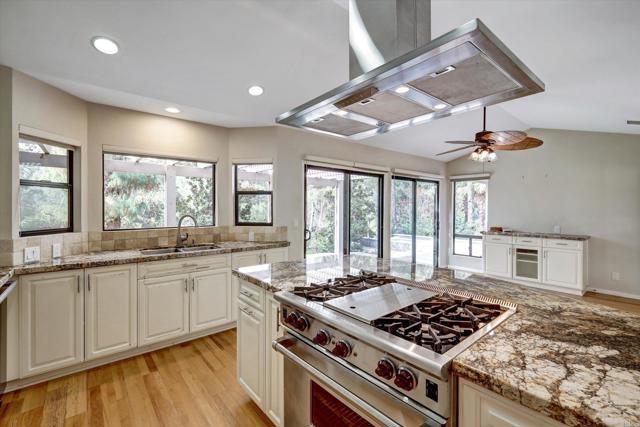 10755 Atrium Dr